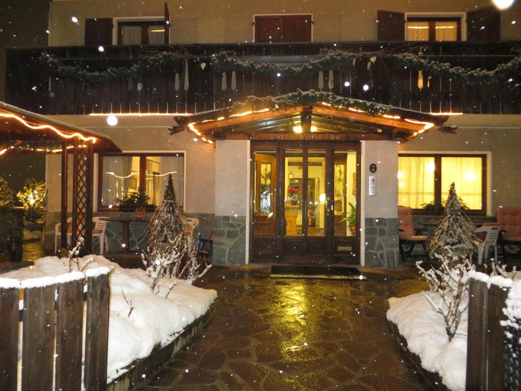 Hotel Piccolo Mondo Bormio Exterior foto